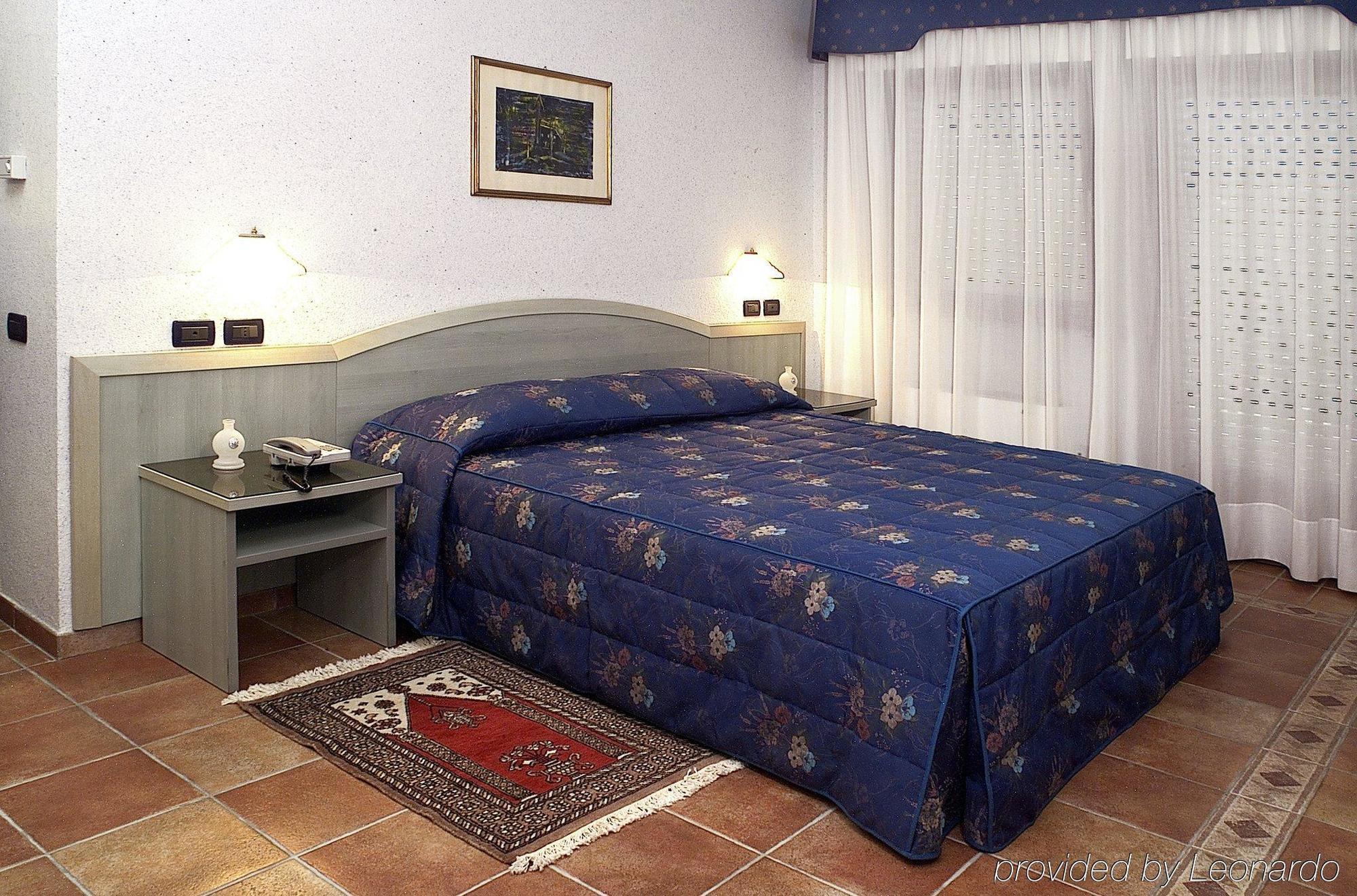 Hotel San Giorgio Sangano الغرفة الصورة